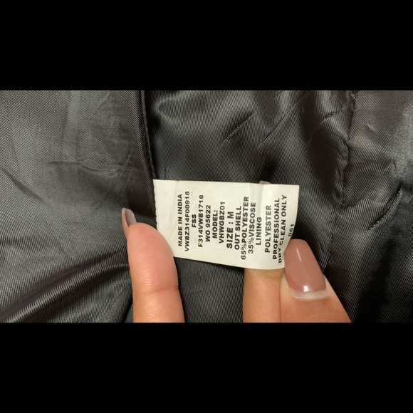 Van Heusen Professional/ Formal Black Blazer - Picture 4 of 4